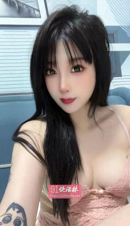 南山白嫩大胸
