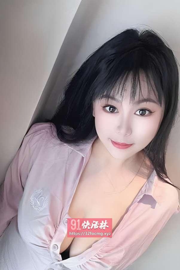 丰满的妞悦悦