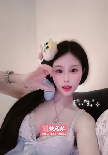 温柔美乳小妹妹