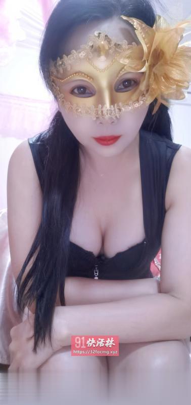 宝安纤细白嫩妹