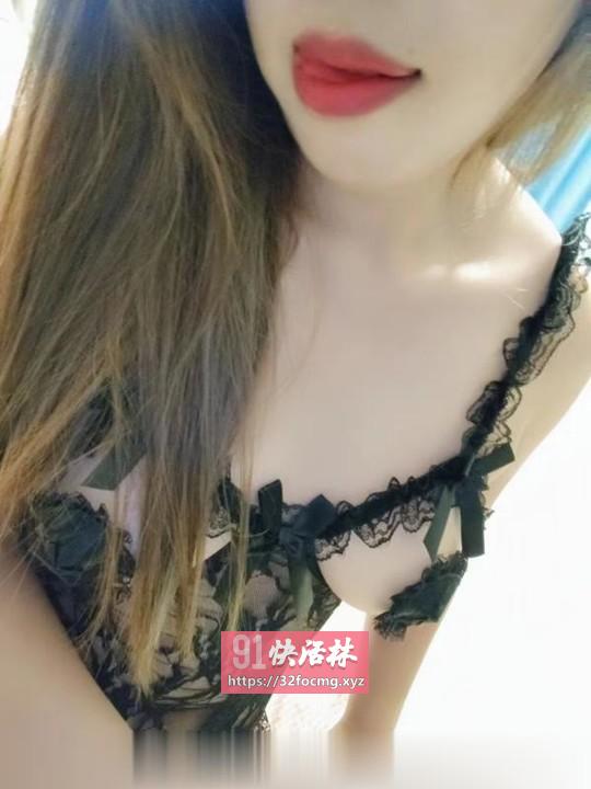 潍城区丰满妖娆美女