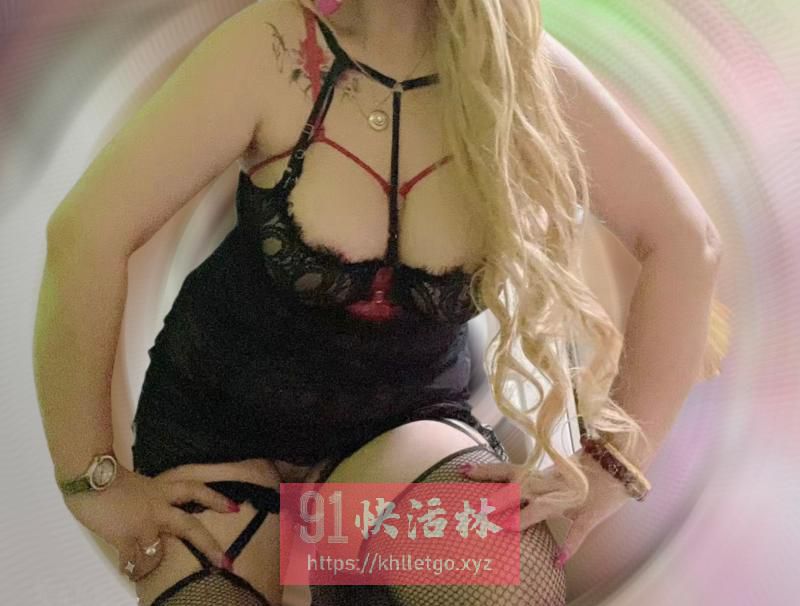 爆乳肥臀轻熟女