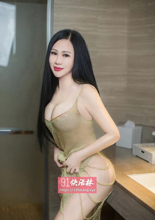 大胸少妇服务