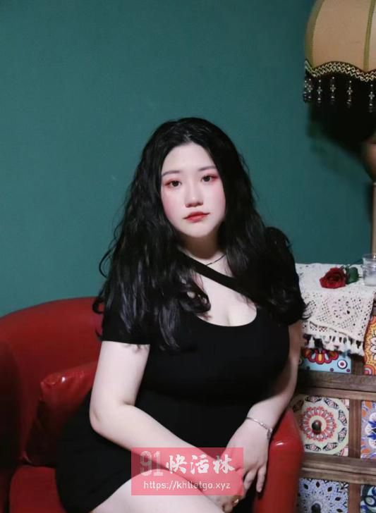 Bbw巨乳小倩