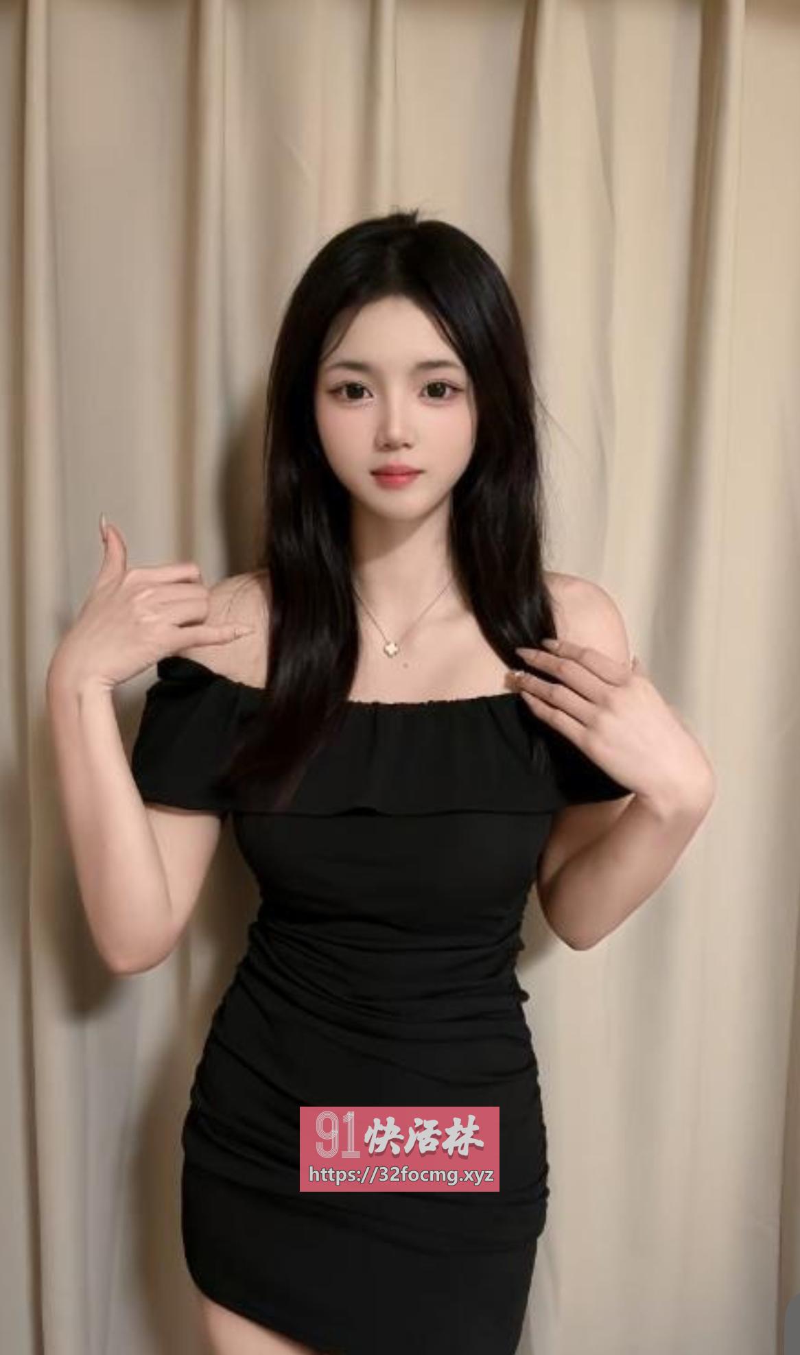 丰满性感丰臀骚货