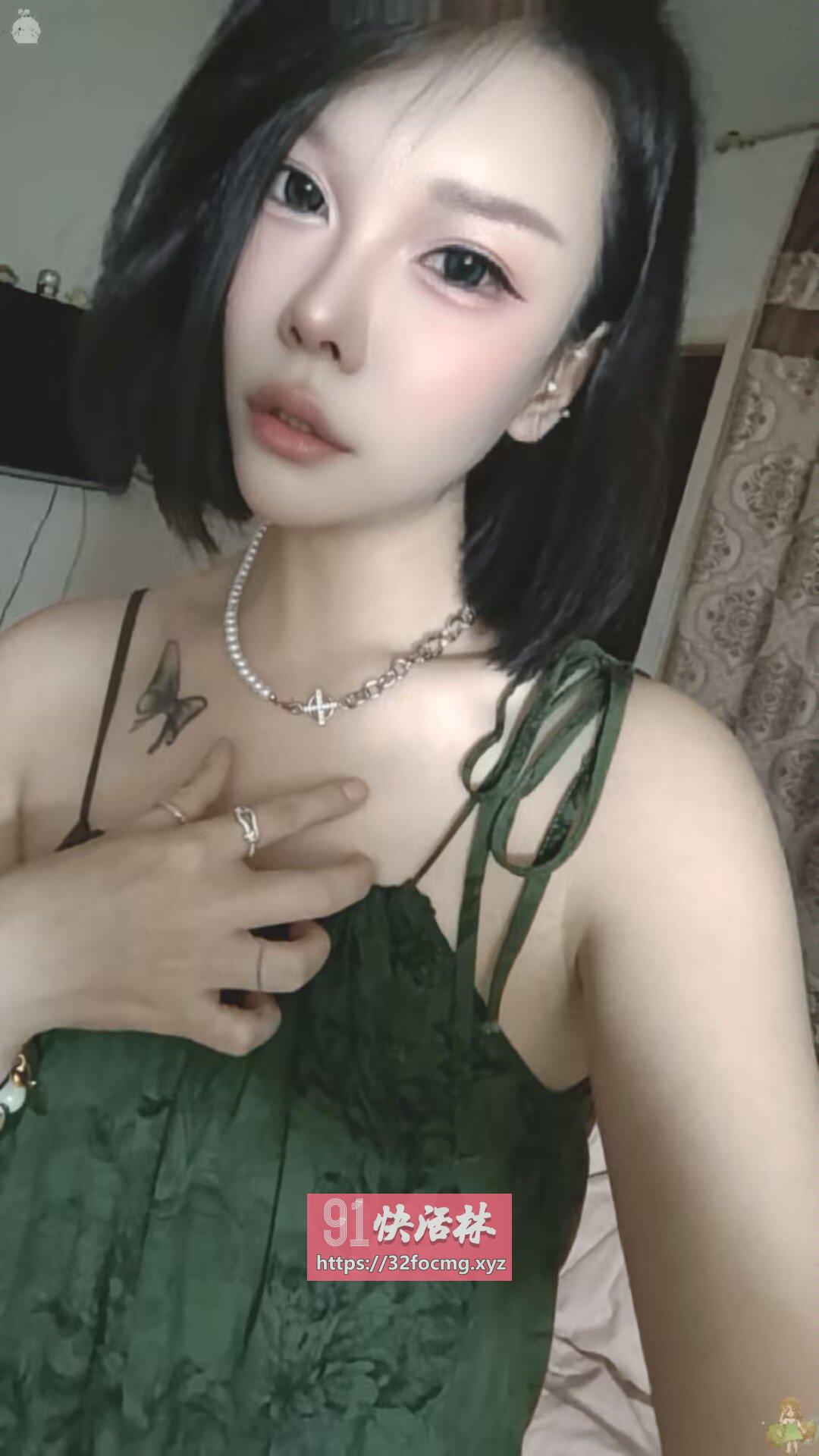 小姐姐水多身材好