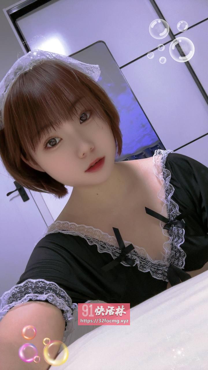 大乳翘臀会挑逗的小骚货