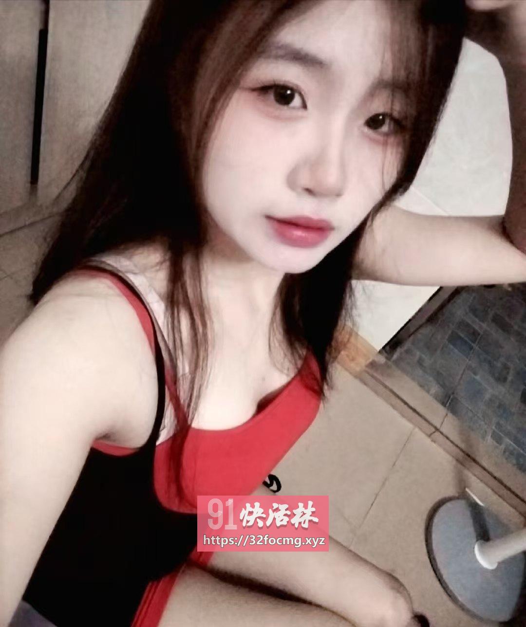 妹妹紧逼水多耐操易高潮