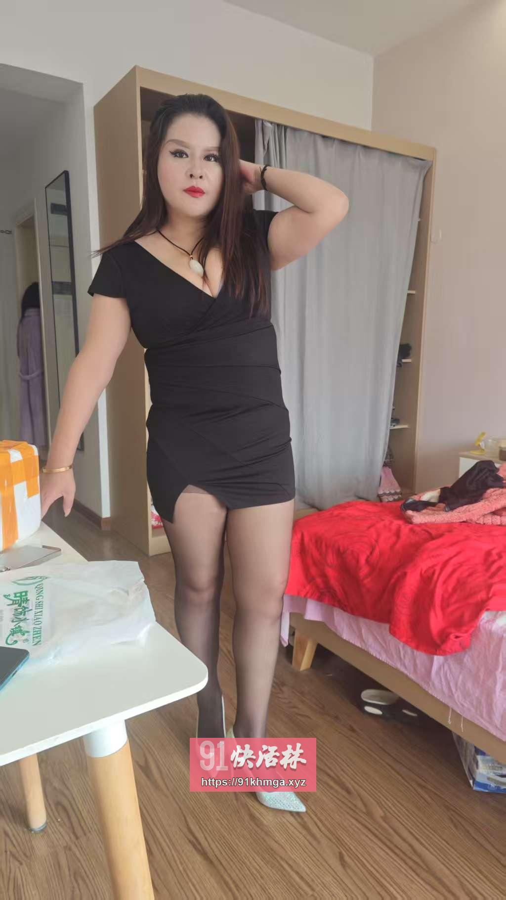 性感妖娆骚货身材火辣