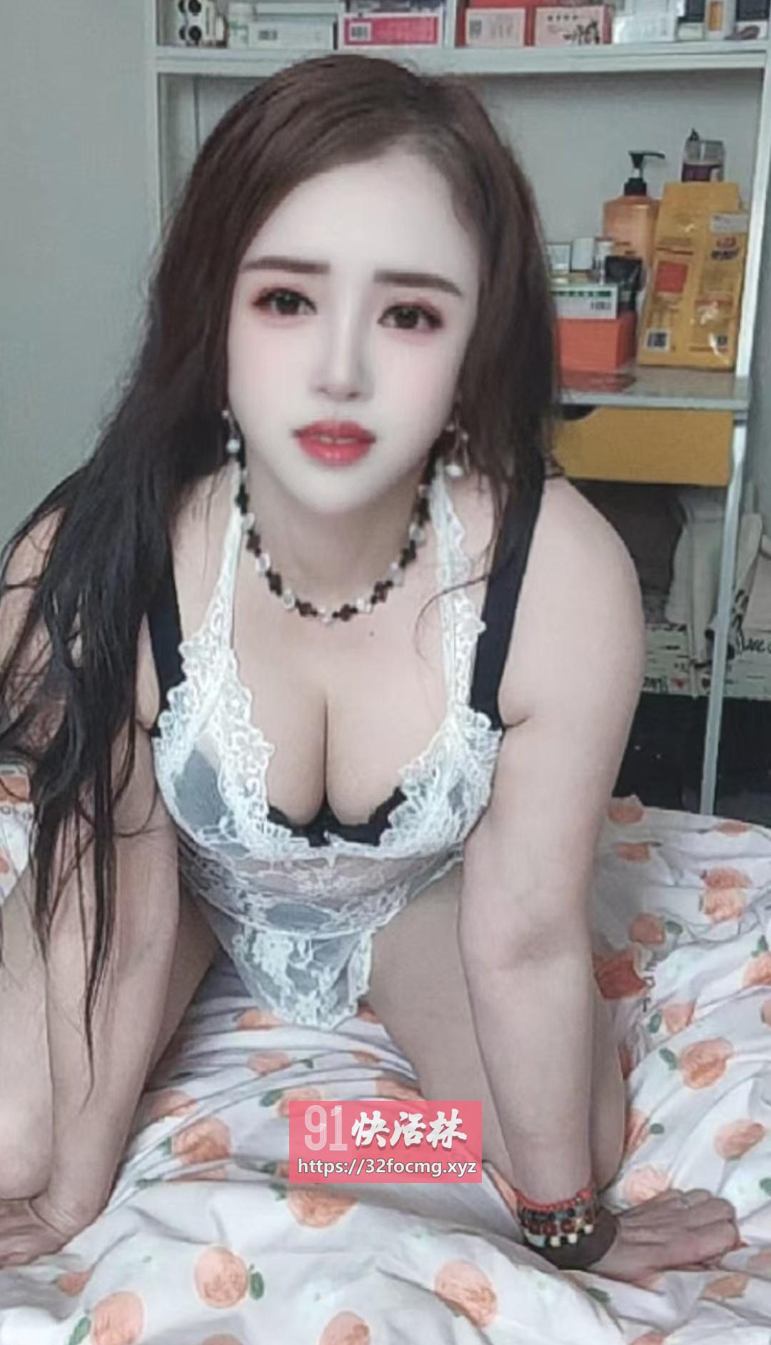 江宁丰满热辣少妇