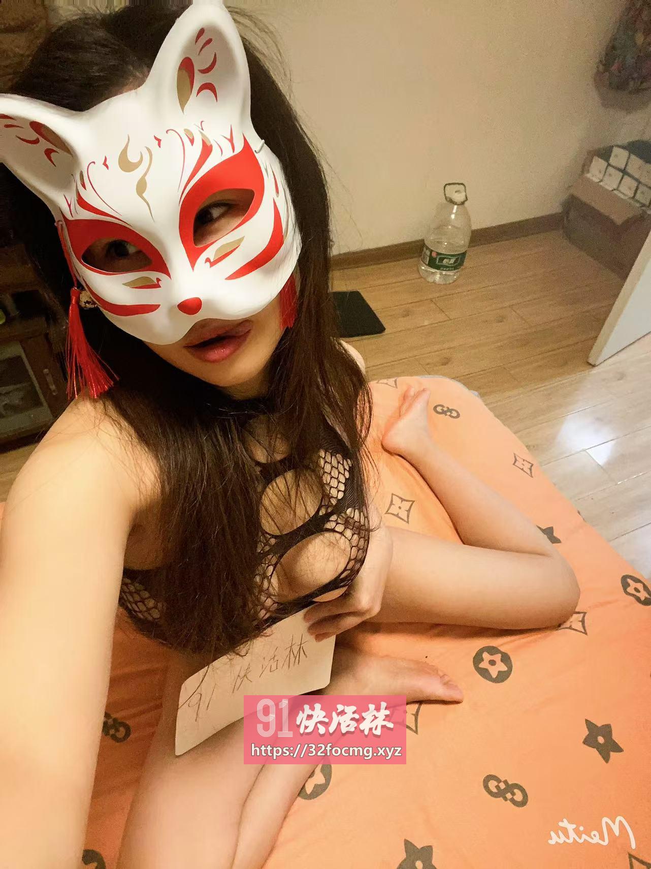 仙鹤街性感萧女