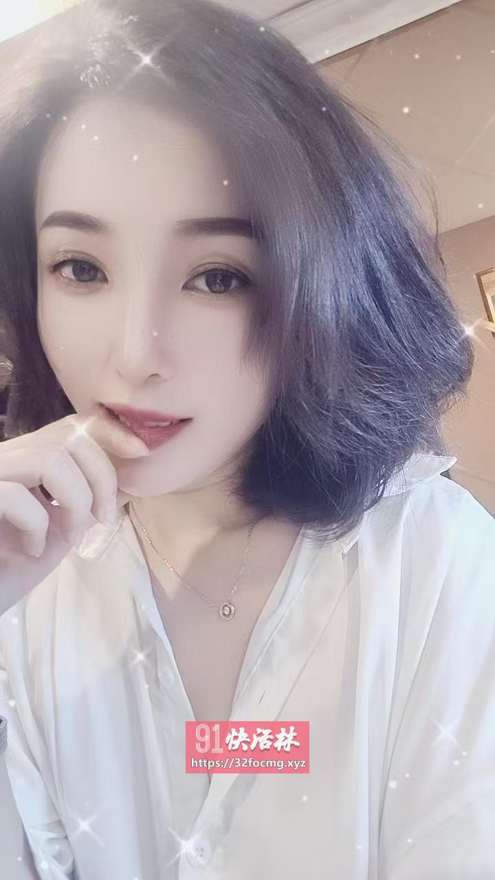 大长腿美女