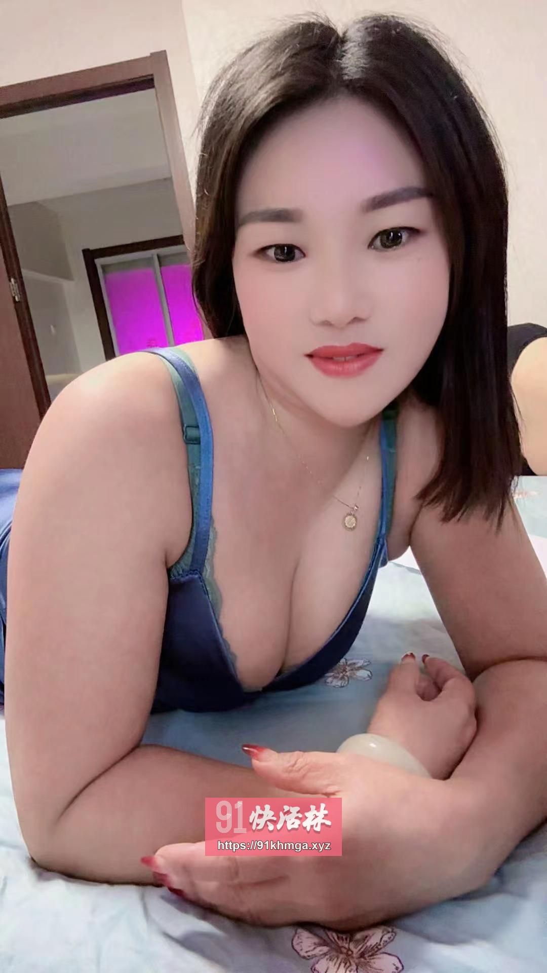 皇姑气质水多颜值老师