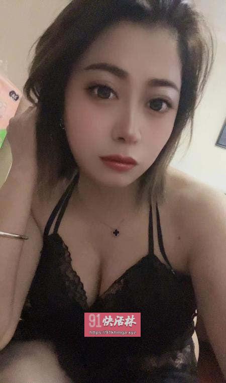 气质雪白长腿妹妹