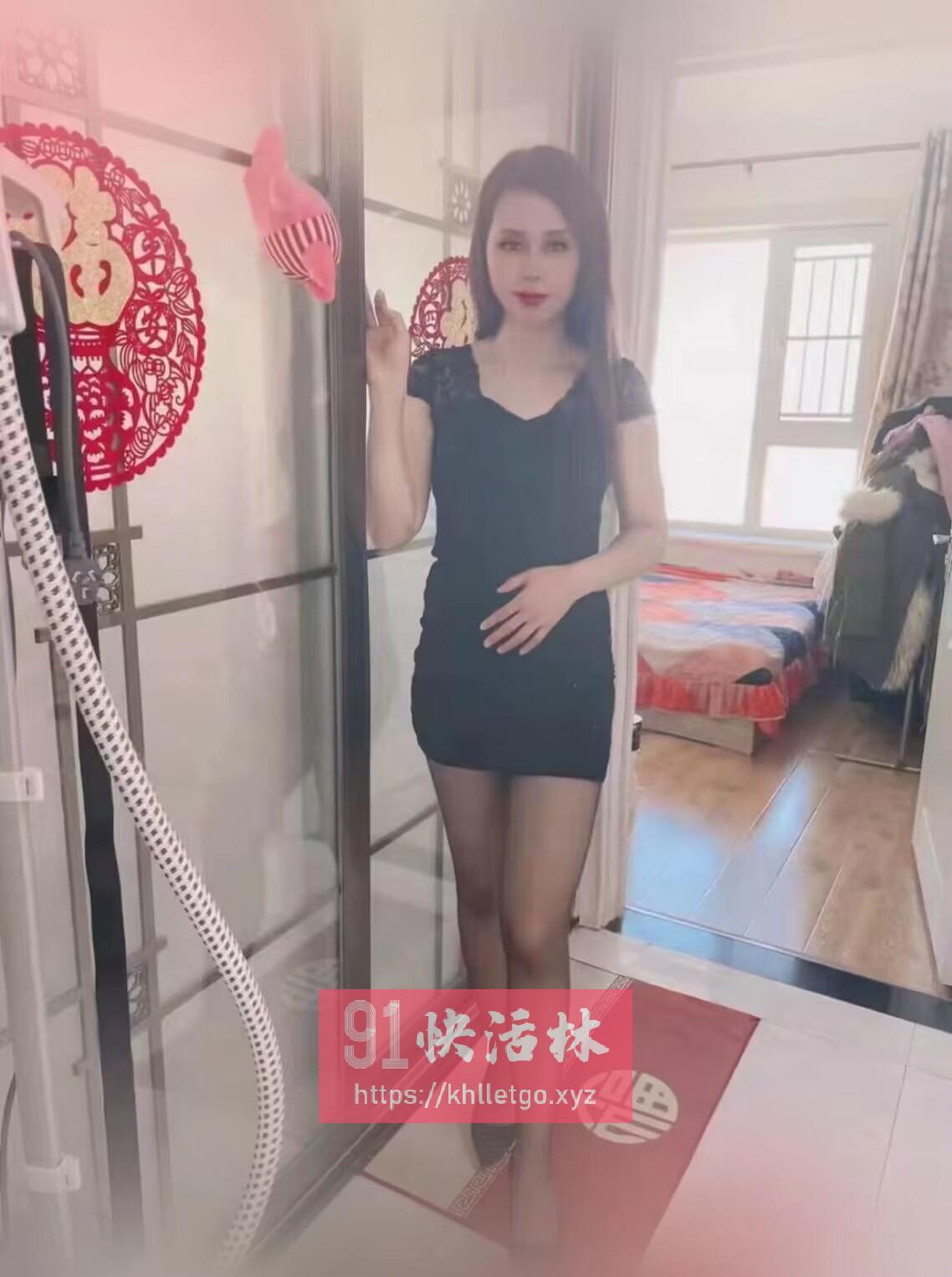 苏州美熟少妇，很骚