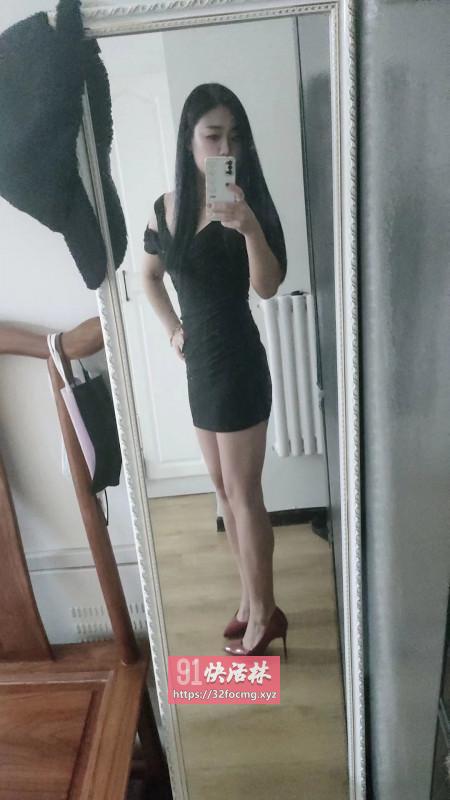 长沙真实居家兼职小嫩妹