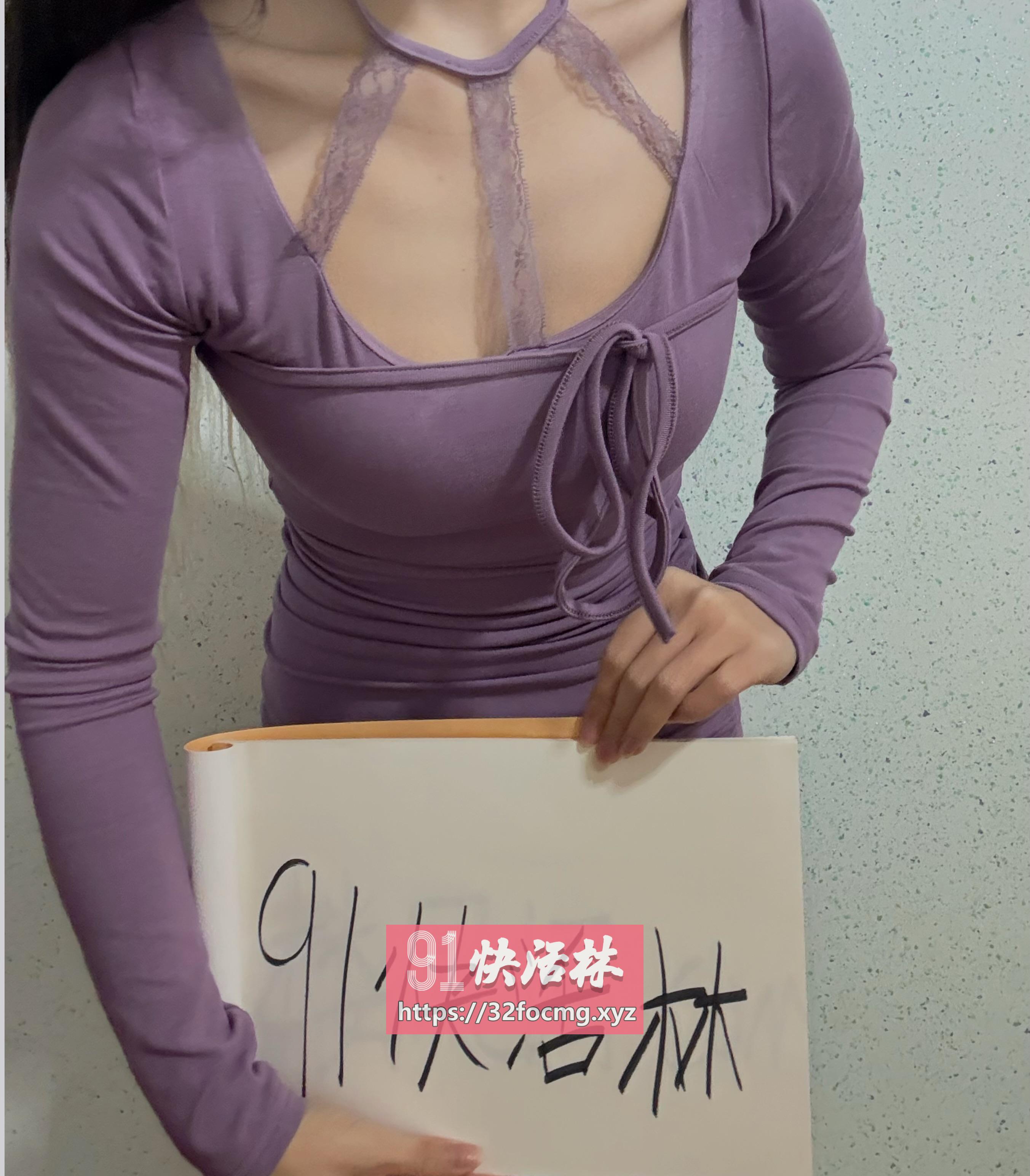 刚下海兼职，身材一流皮肤白嫩