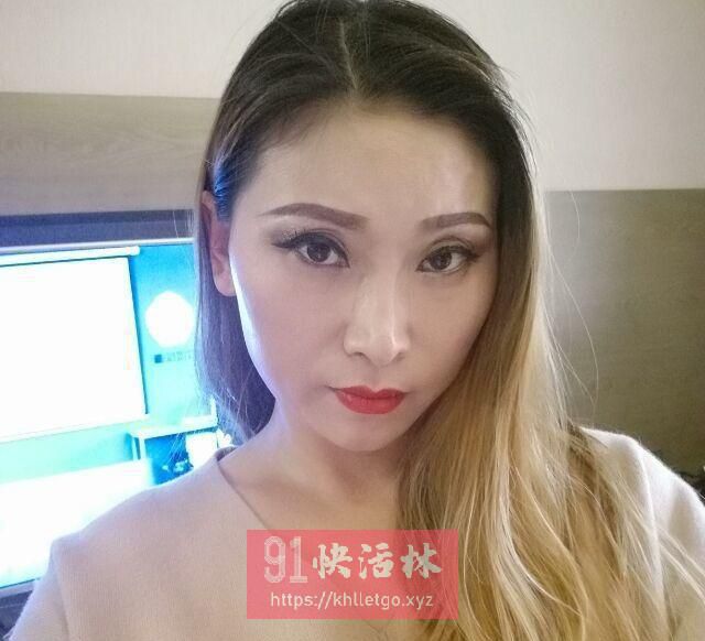 骚少妇体验