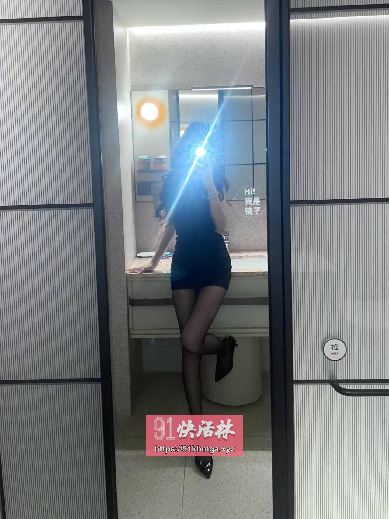 骚气小辣妹活好姿势多