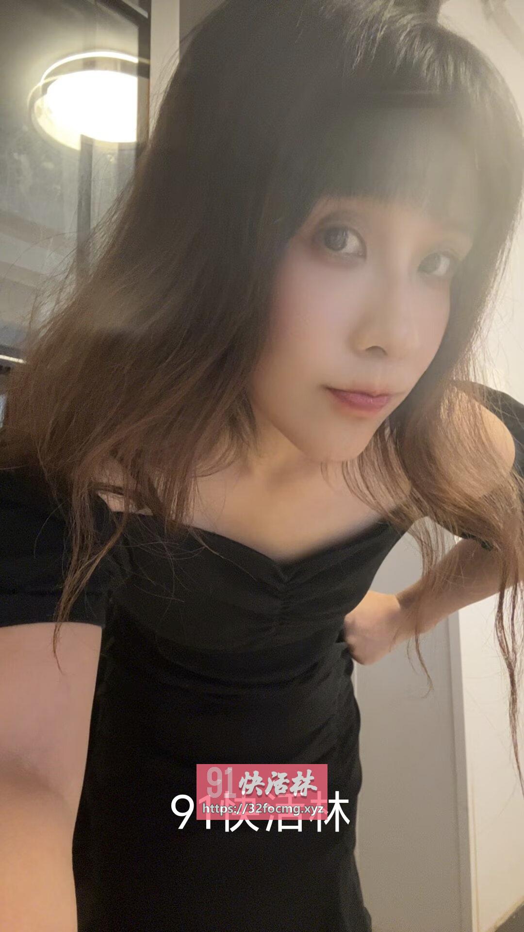 口活巨棒的川妹
