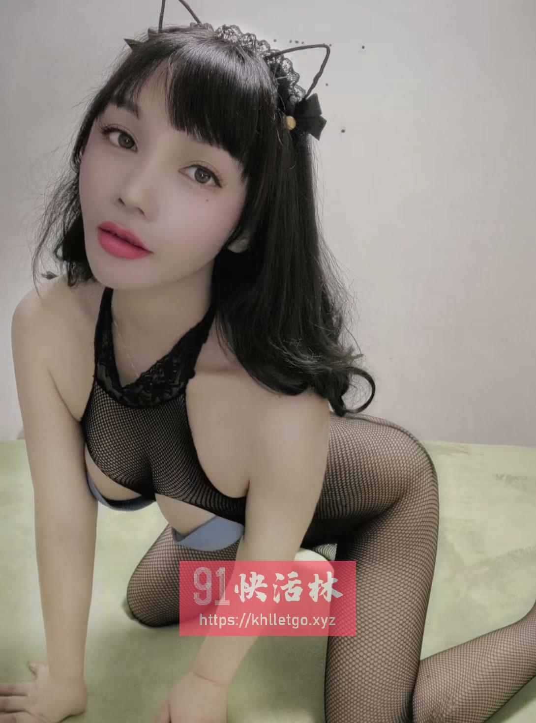 海珠甜美少女小美