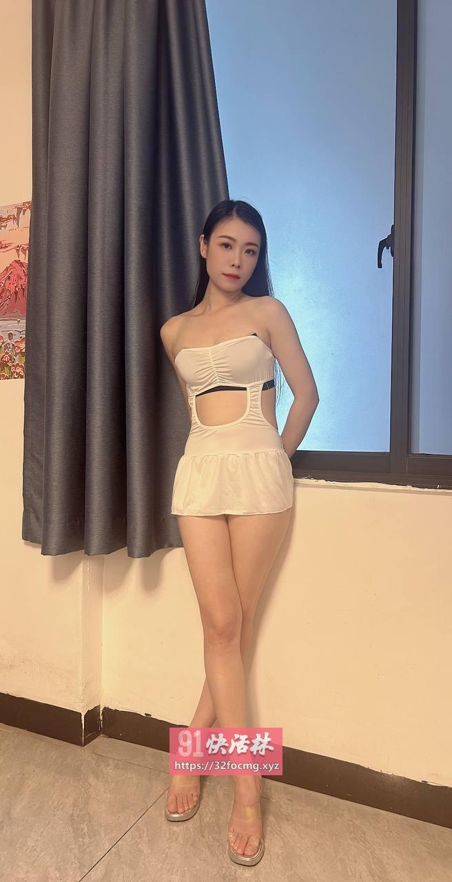 小姐姐粉嫩很是淫荡