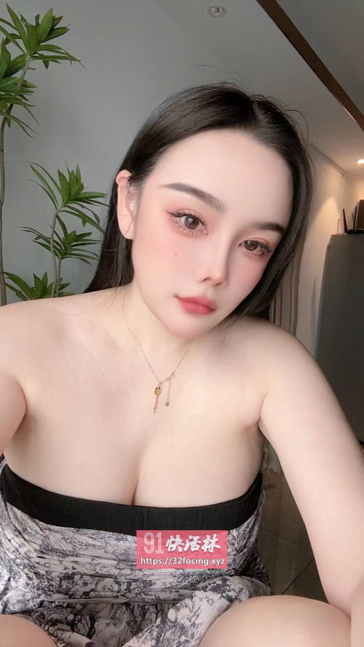 轻少妇盈盈