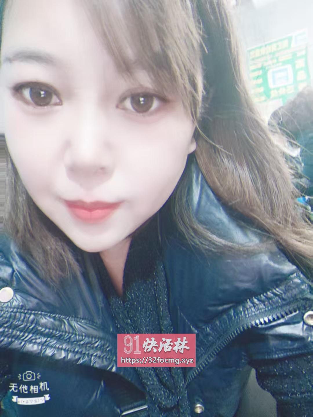 大奶骚逼少妇