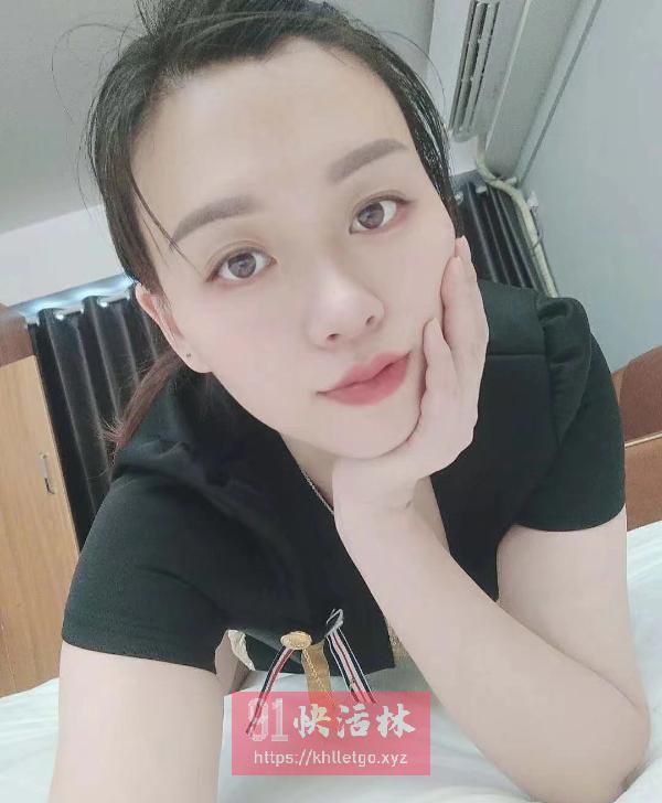 少妇居家舌头了得