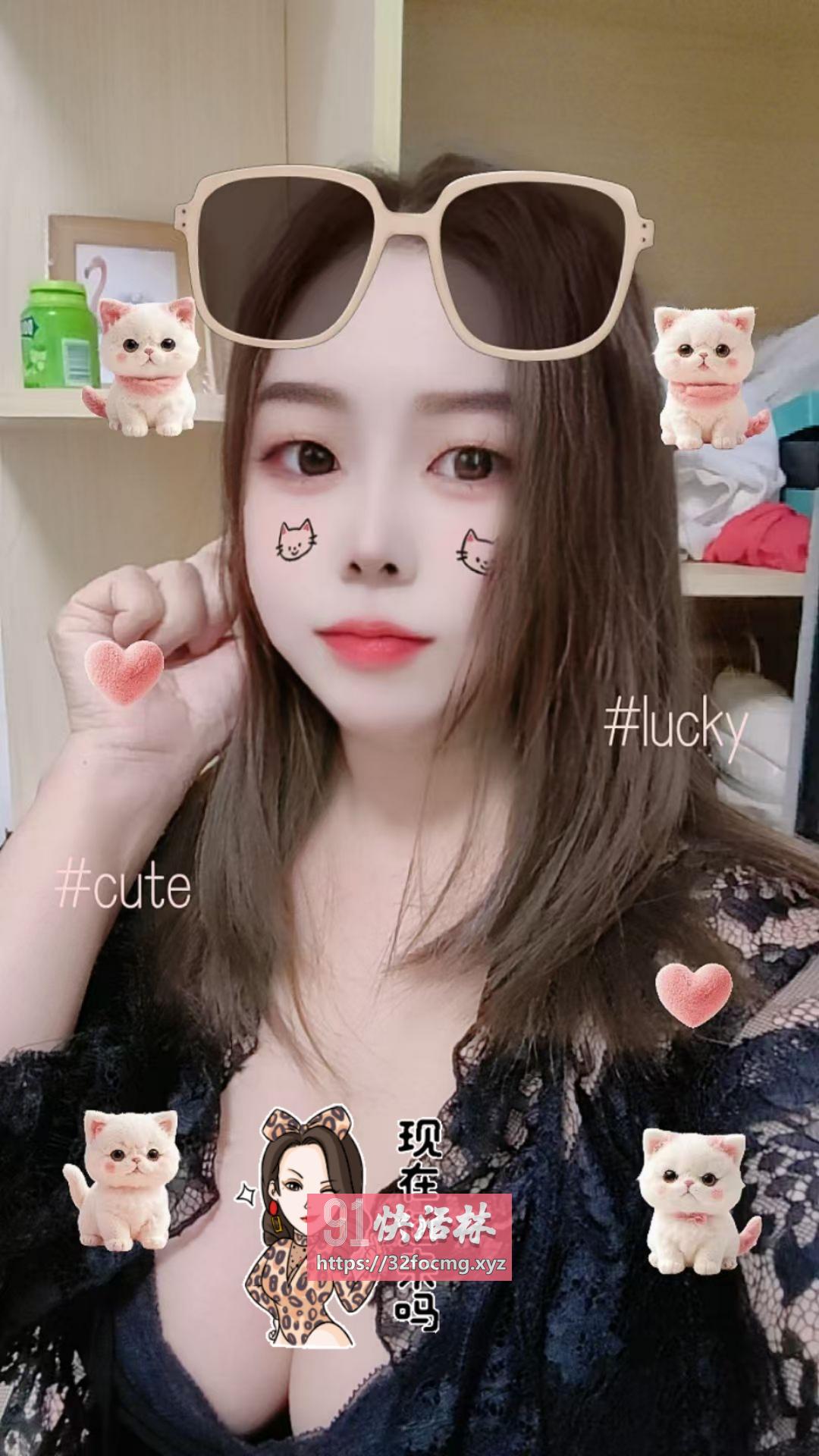 丰满巨乳老师丹丹