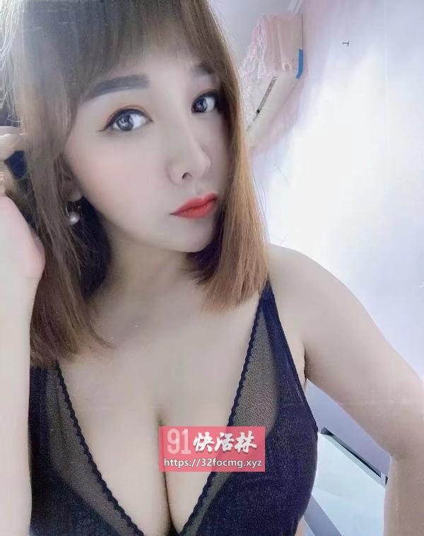 节前完美体验大胸轻熟女