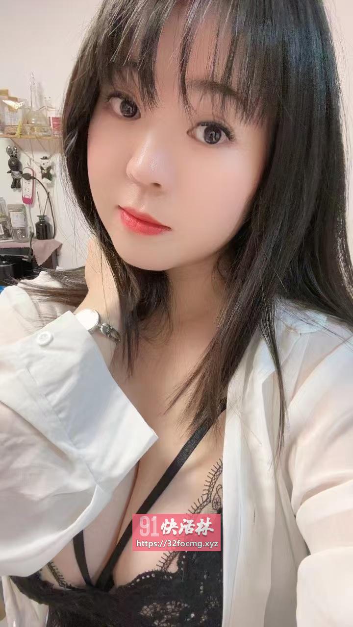 年轻 肉感 主动 配合 服务好