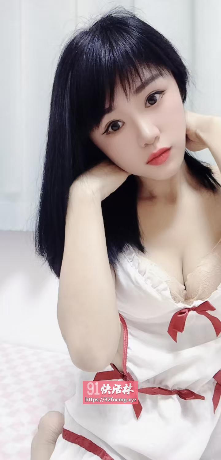 未央高挑苗条嫩女