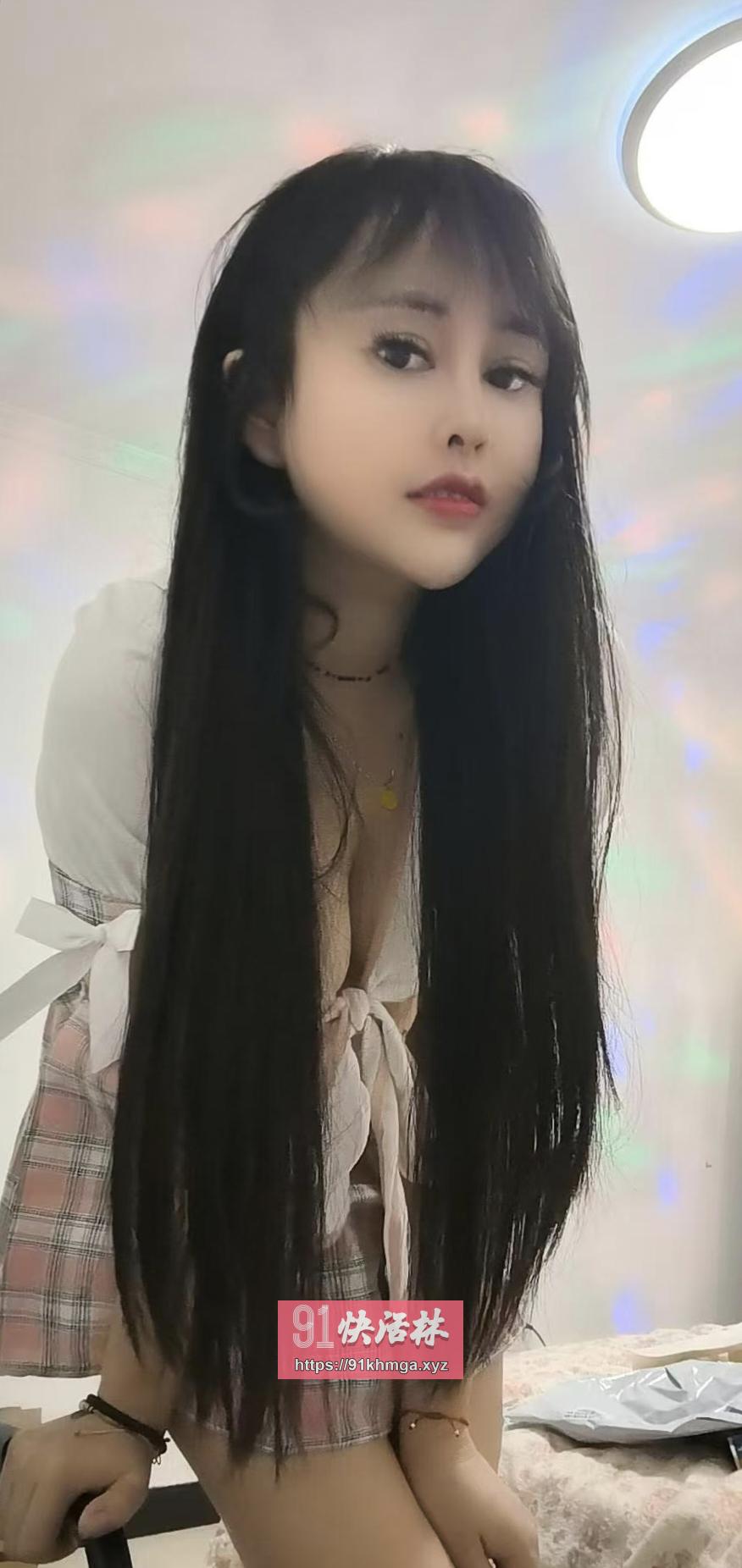 细腰大胸骚妹萌萌，能吸会夹服务好