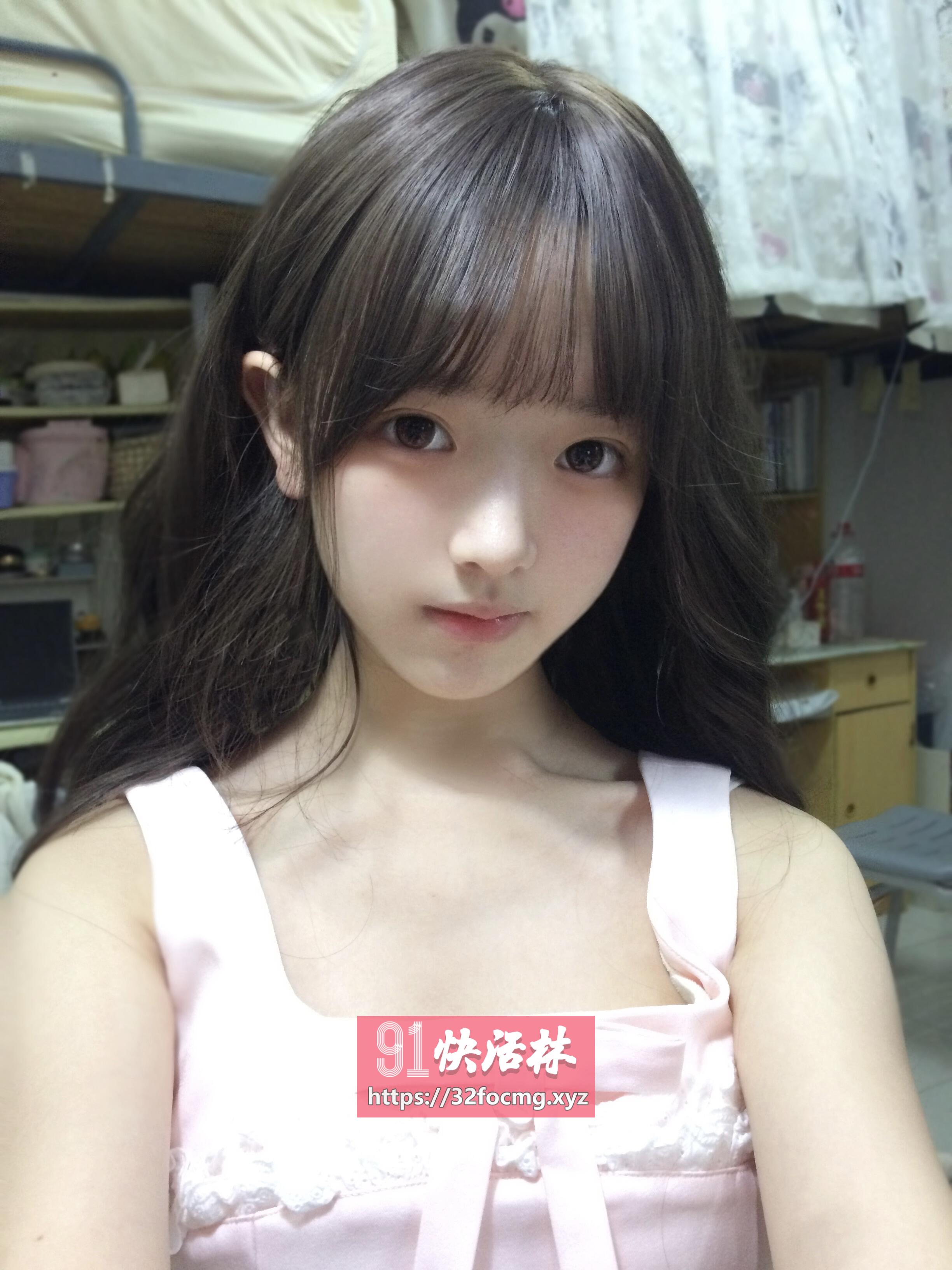 福州兼职小萝莉粉嫩很酥很敏感