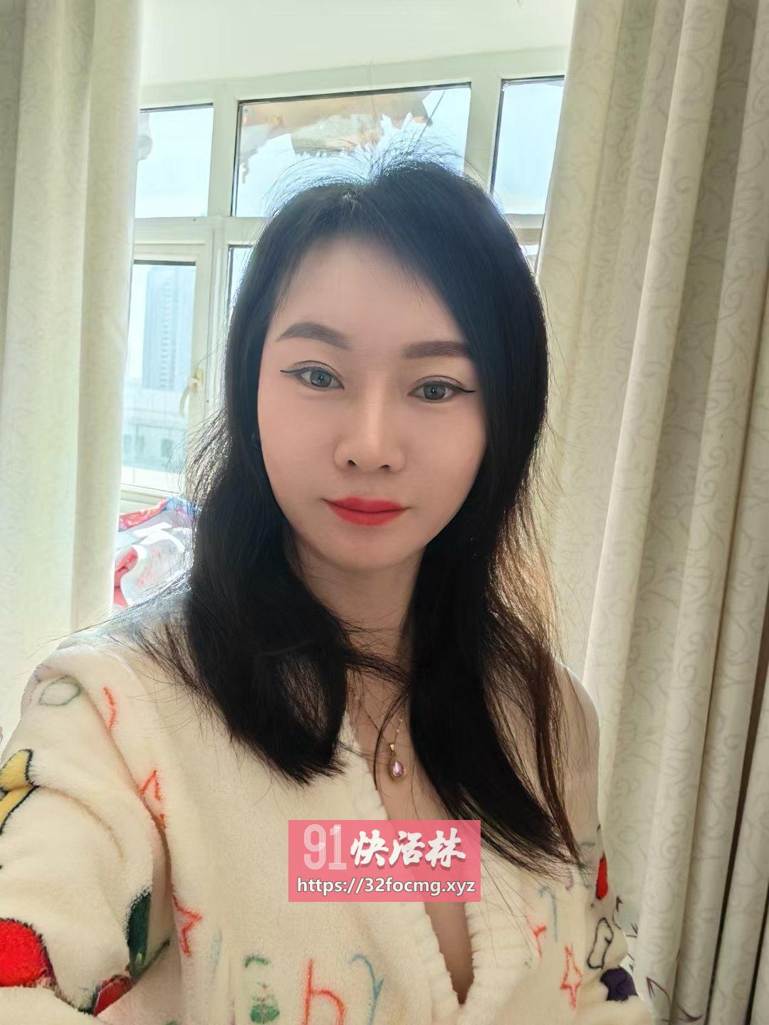 无套白嫂子