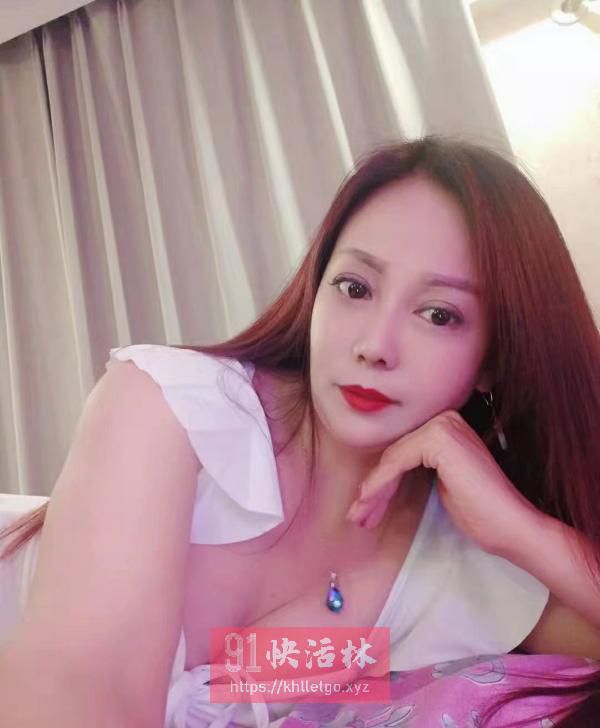 哈西熟女小丽