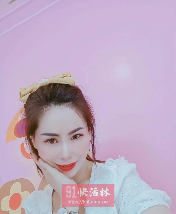 服务女王倩倩