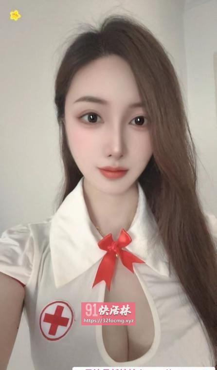 肤白貌美性感妹纸