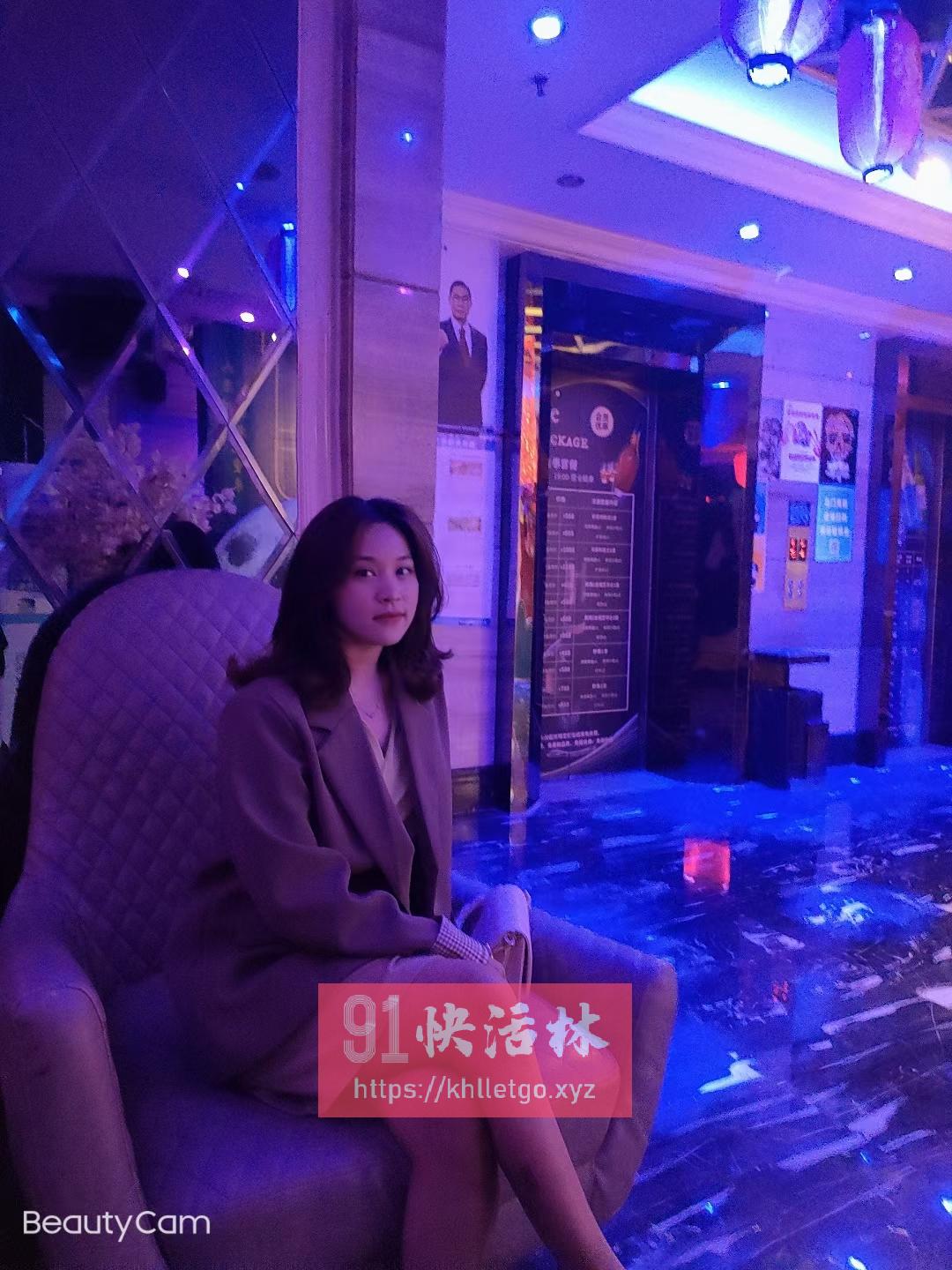 小少妇体验