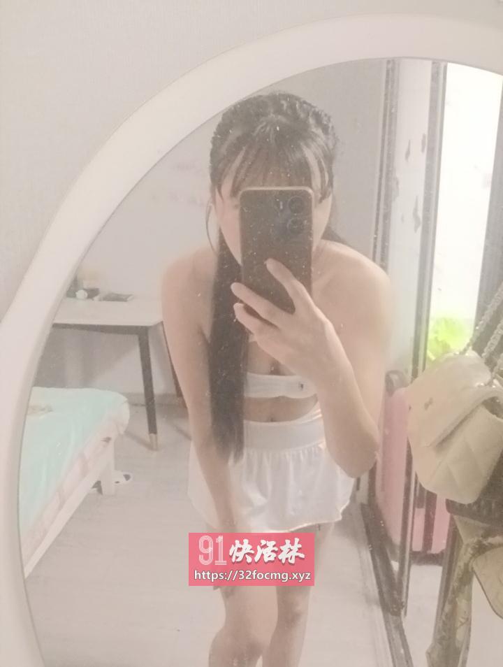 性价比白虎少妇