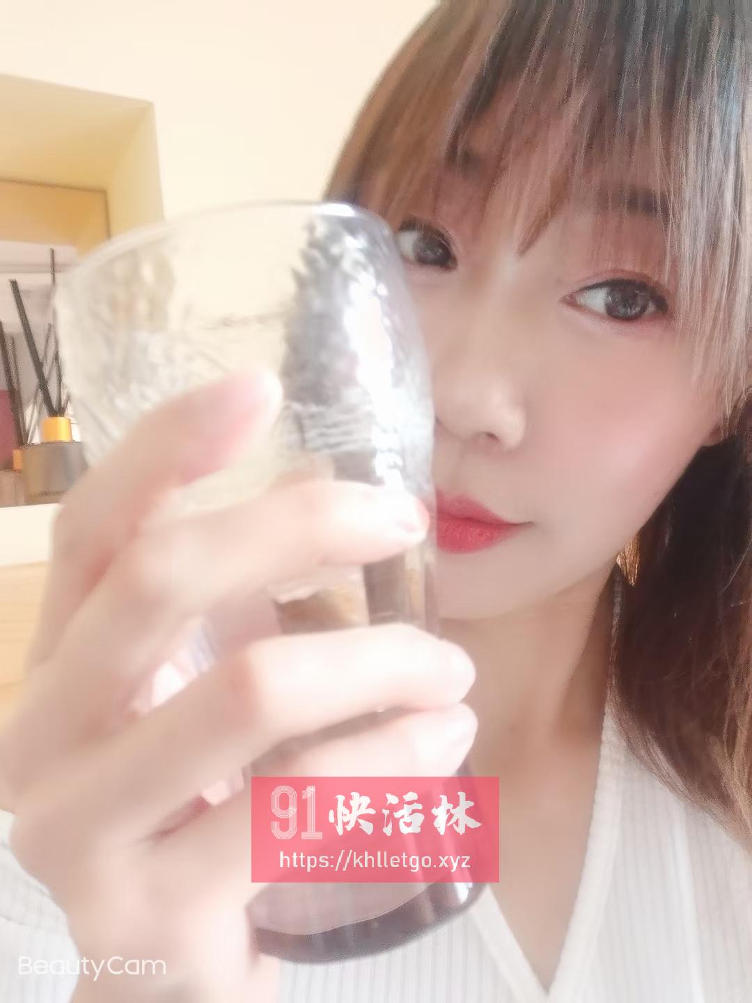 东丽汇城广场附近的妹妹