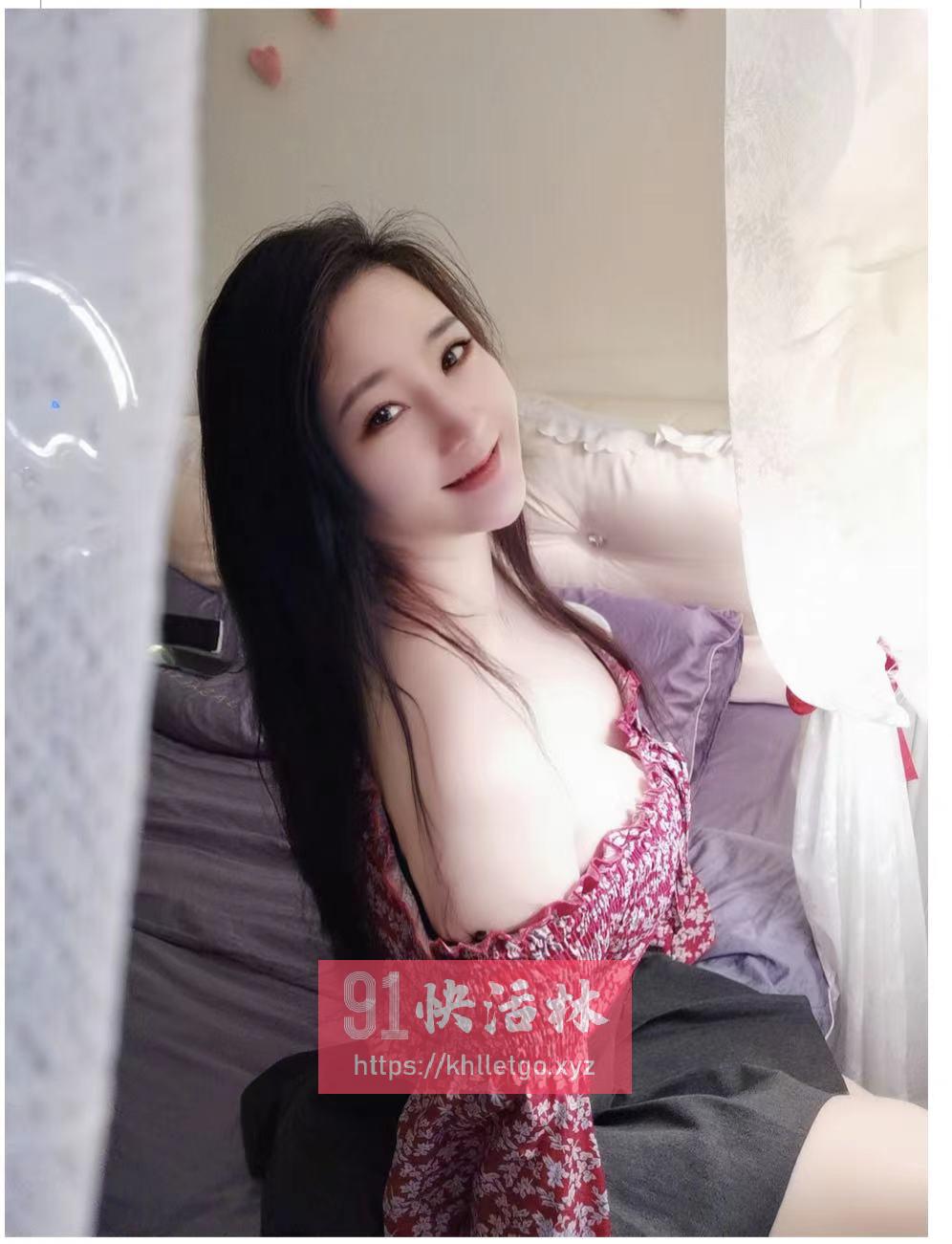 布吉月月大胸妹