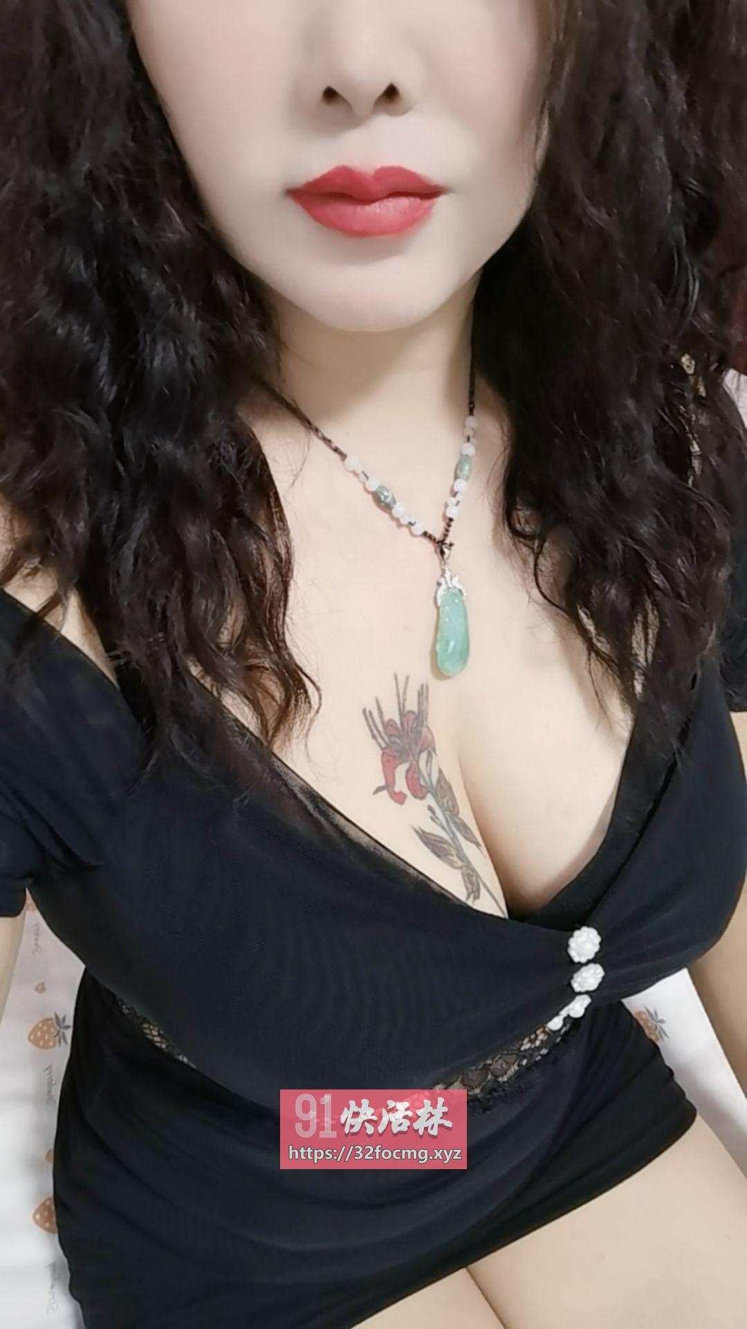 四川大波D胸熟女