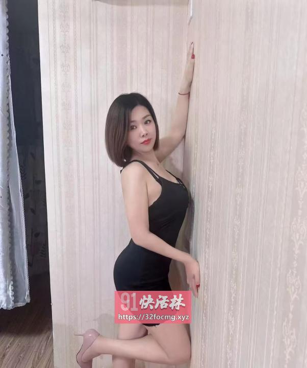 嫩妹肤白貌美水多