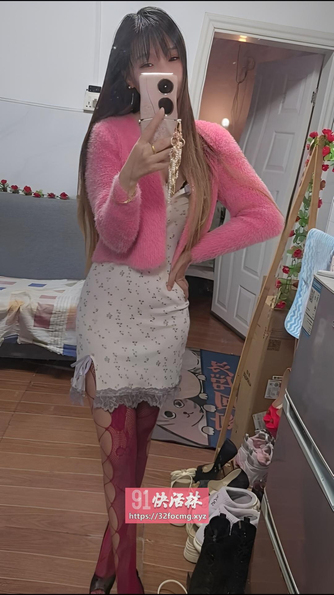 肤白细腰长腿香香