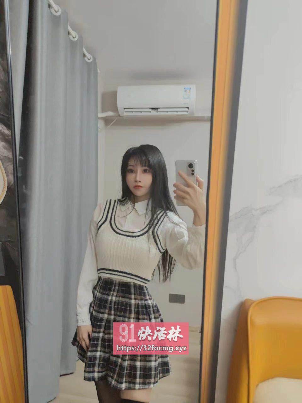 可甜可御本人比照片视频美