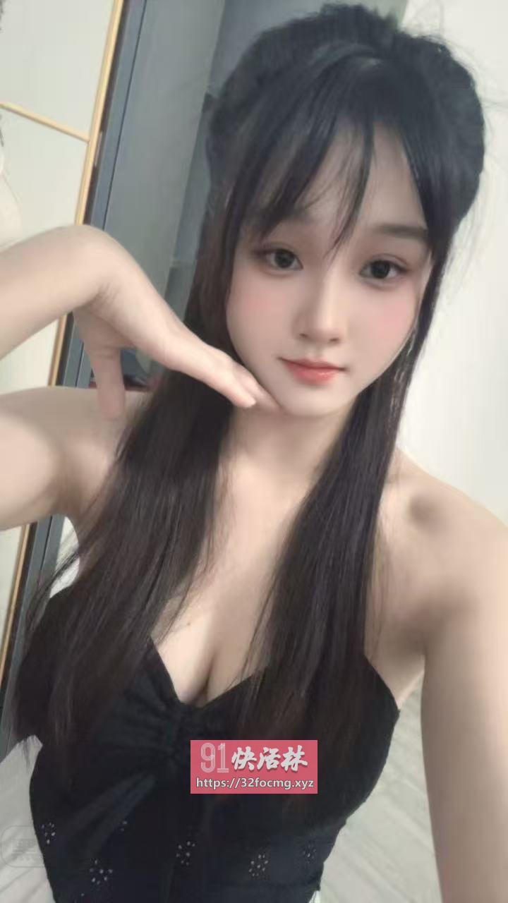 萌妹下海真乳天然胸器