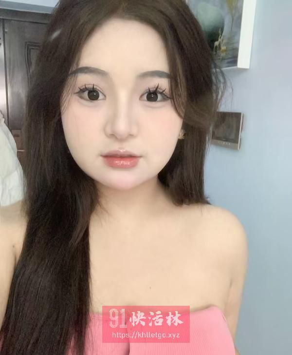 汉阳微坦美女