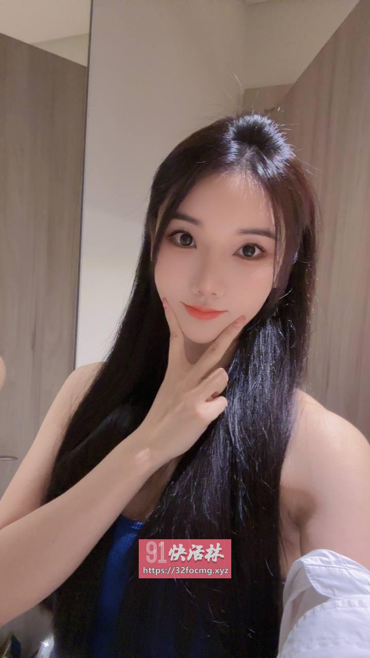 大胸肥臀皮皮